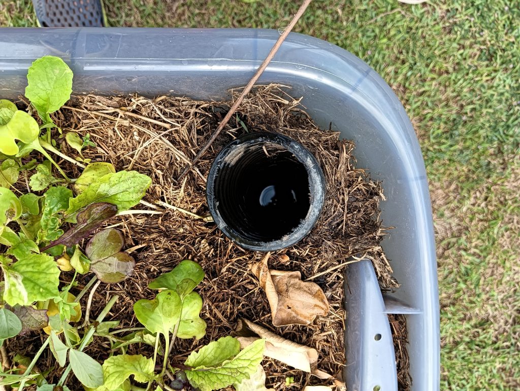 Tribox with sight tube